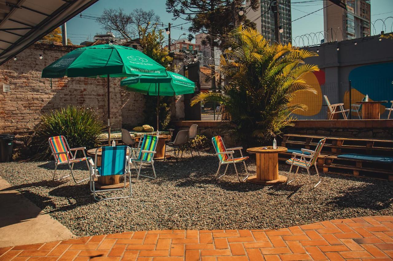 Social Hostel Cafe E Bar Curitiba Exterior photo