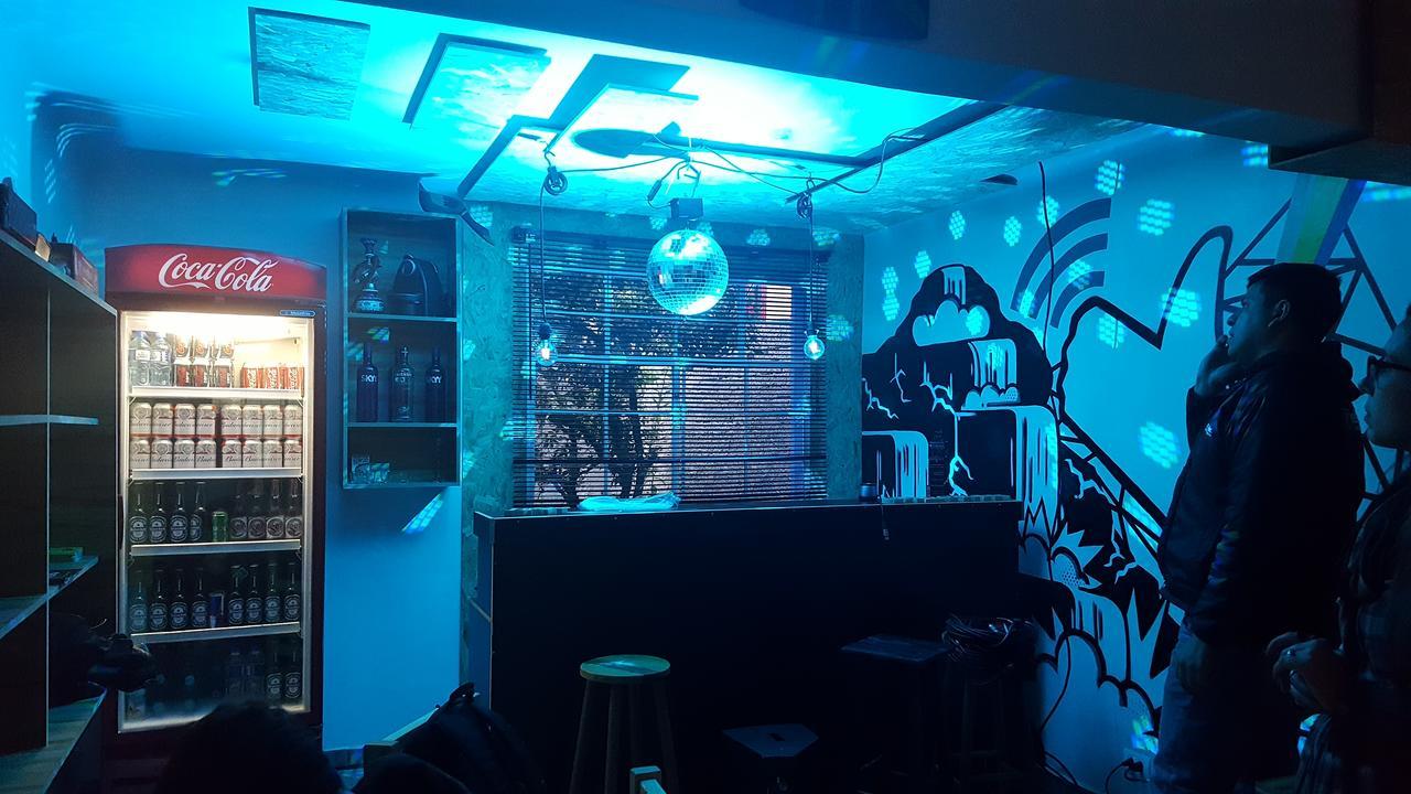 Social Hostel Cafe E Bar Curitiba Exterior photo