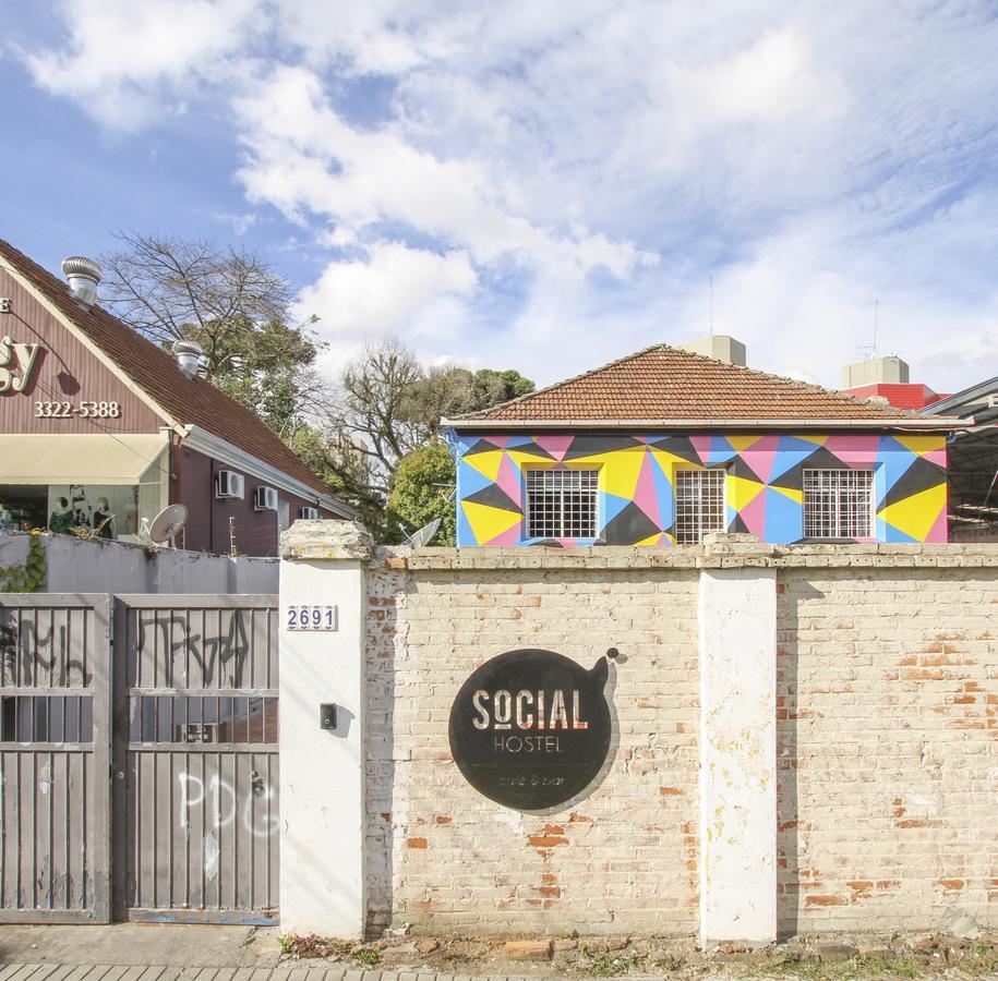 Social Hostel Cafe E Bar Curitiba Exterior photo